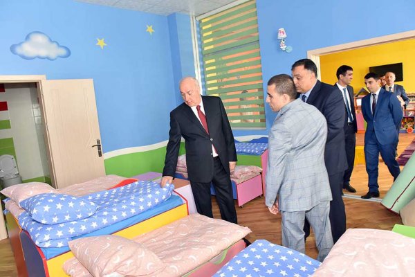 Zakir Fərəcov Sumqayıtda yeni bağçanın açılışını etdi - FOTOLAR