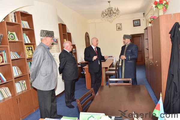 Sumqayıt  "Cümə" məscidində 700 nəfər... - FOTOLAR