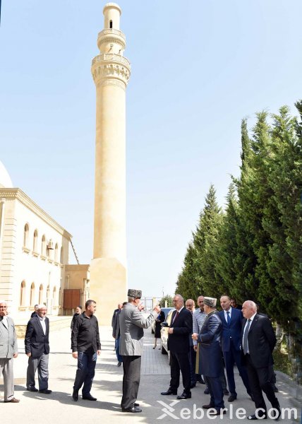 Sumqayıt  "Cümə" məscidində 700 nəfər... - FOTOLAR