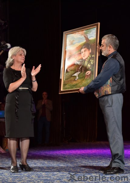 Sumqayıtda aprel şəhidinə həsr olunmuş film təqdimatı: “Mən səninləyəm ana vətən” - FOTOLAR