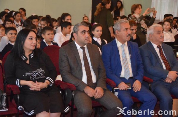 Sumqayıtda “Şair olmaq zülümdür” - FOTOLAR Sumqayıtda “Şair olmaq zülümdür” - FOTOLAR
