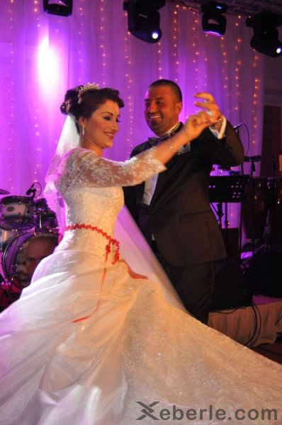 Sabiq kənd təsərrüfatı nazirinin kürəkəni belə güllələndi - VİDEO + FOTO