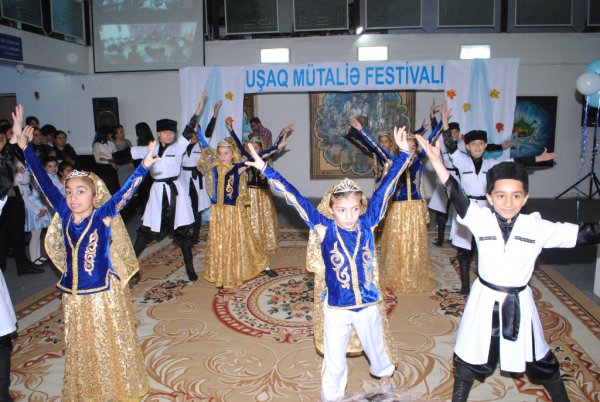 Sumqayıtda Uşaq Mütaliəsi Festivalı keçirilib - FOTOLAR Sumqayıtda Uşaq Mütaliəsi Festivalı keçirilib - FOTOLAR