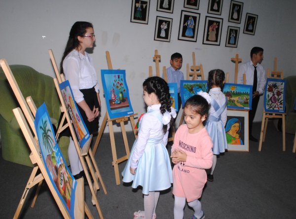 Sumqayıtda Uşaq Mütaliəsi Festivalı keçirilib - FOTOLAR Sumqayıtda Uşaq Mütaliəsi Festivalı keçirilib - FOTOLAR