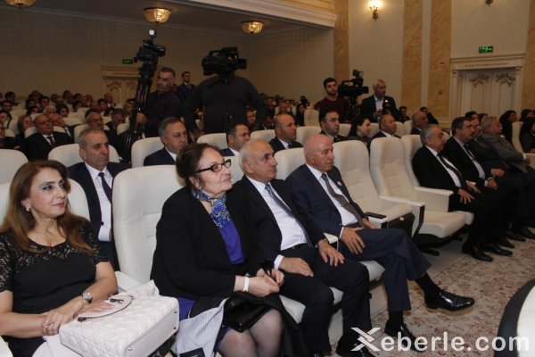 Sumqayıt Dövlət Dram Teatrının 50 illik yubileyi qeyd edilib - FOTOLAR