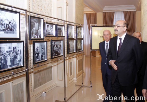 Sumqayıt Dövlət Dram Teatrının 50 illik yubileyi qeyd edilib - FOTOLAR