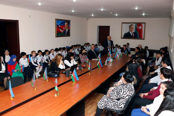 Sumqayıtın Tarixi Muzeyində "Bayrağımız, qürur mənbəyimizdir” adlı tədbir keçirilib - FOTOLAR