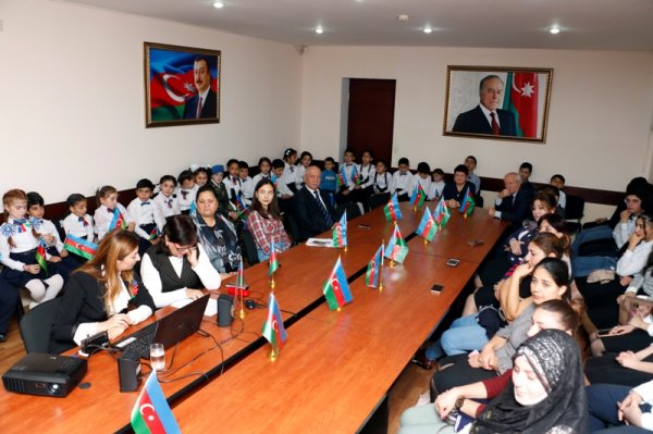 Sumqayıtın Tarixi Muzeyində "Bayrağımız, qürur mənbəyimizdir” adlı tədbir keçirilib - FOTOLAR