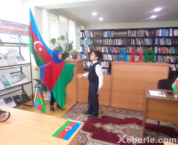 Sumqayıt Regional Mədəniyyət idarəsinin tabe müəssisələrində Bayraq Günü münasibətilə silsilə tədbirlər keçirilib - FOTOLAR Sumqayıt Regional Mədəniyyət idarəsinin tabe müəssisələrində Bayraq Günü münasibətilə silsilə tədbirlər keçirilib - FOTOLAR