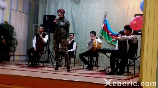 Sumqayıt Regional Mədəniyyət idarəsinin tabe müəssisələrində Bayraq Günü münasibətilə silsilə tədbirlər keçirilib - FOTOLAR Sumqayıt Regional Mədəniyyət idarəsinin tabe müəssisələrində Bayraq Günü münasibətilə silsilə tədbirlər keçirilib - FOTOLAR