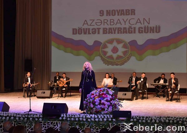 Sumqayıtda möhtəşəm bayraq bayramı – FOTOLAR