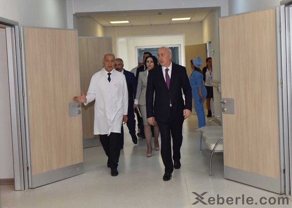 Sumqayıtın icra başçısı şəhər xəstəxanasında  - FOTOLAR