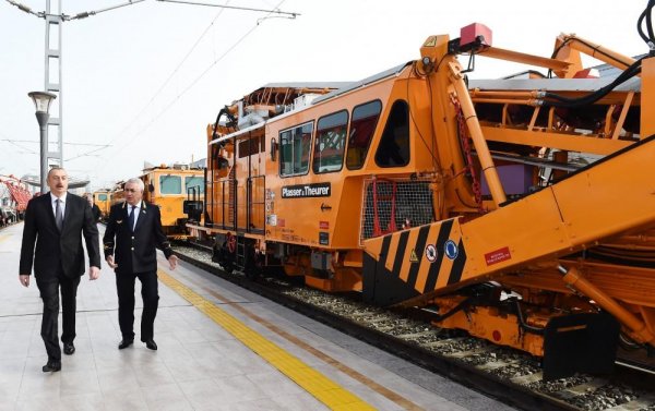 Prezident  Sumqayıt Dəmir Yolu Vağzalı Kompleksinin açılışında - FOTOLAR