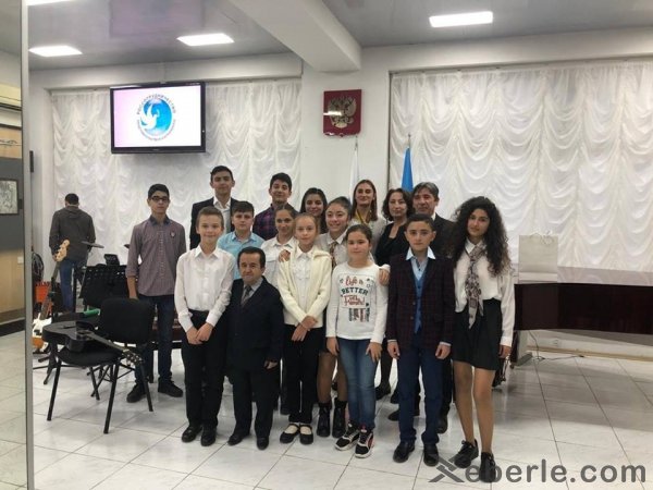 Sumqayıt Regional Mədəniyyət idarəsinin “Dostluq” mədəniyyət evinin kollektivi konsert proqramı ilə çıxış edib - FOTOLAR Sumqayıt Regional Mədəniyyət idarəsinin “Dostluq” mədəniyyət evinin kollektivi konsert proqramı ilə çıxış edib - FOTOLAR