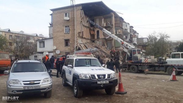 Gəncədə yaşayış binasında partlayış olub, ölən və yaralananlar var - FOTO - YENİLƏNİB-2 - VİDEO