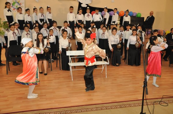 Sumqayıtın idarə rəisi müşavirə keçirdi - FOTOLAR Sumqayıtın idarə rəisi müşavirə keçirdi - FOTOLAR