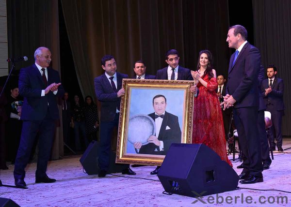 Sumqayıtda şəhər günü ilə bağlı tədbir keçirilib – FOTOLAR