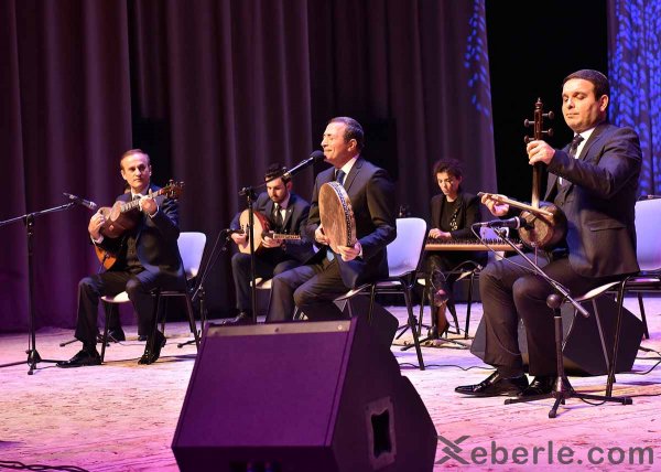 Sumqayıtda şəhər günü ilə bağlı tədbir keçirilib – FOTOLAR