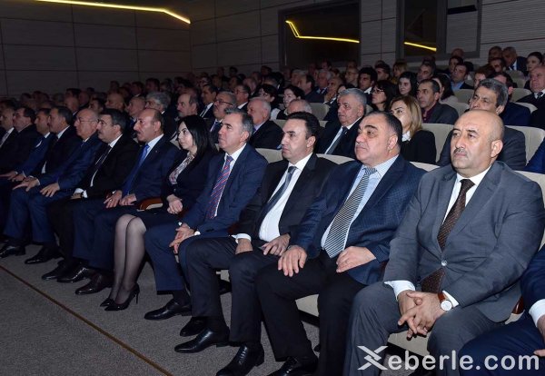 Sumqayıtda şəhər günü ilə bağlı tədbir keçirilib – FOTOLAR