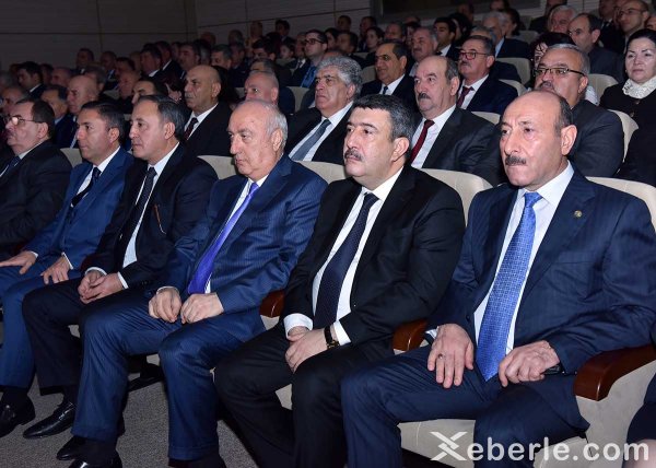Sumqayıtda şəhər günü ilə bağlı tədbir keçirilib – FOTOLAR