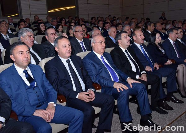 Sumqayıtda şəhər günü ilə bağlı tədbir keçirilib – FOTOLAR
