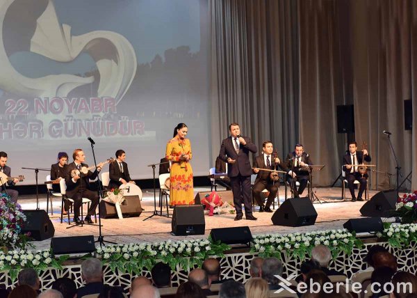 Sumqayıtda şəhər günü ilə bağlı tədbir keçirilib – FOTOLAR