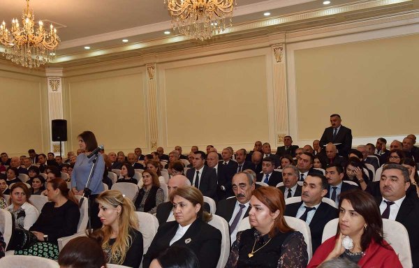 Zakir Fərəcov idarə rəhbərlərinə tapşırıq verdi: qışa hazırlığı sürətləndirin... - FOTOLAR