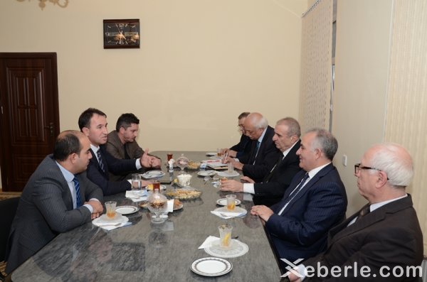 Keçiörən Bələdiyyəsinin nümayəndələri Sumqayıt Bələdiyyəsində - FOTOLAR