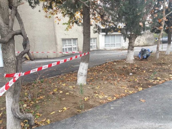 Bakıda qumbara, partladıcı və civə tapıldı - FOTOLAR