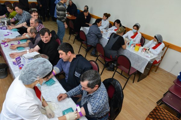 Sumqayıtda qanvermə aksiyası keçirilib - FOTOLAR