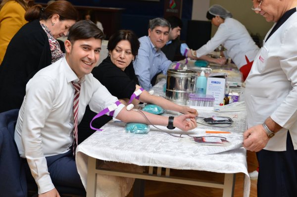 Sumqayıtda qanvermə aksiyası keçirilib - FOTOLAR