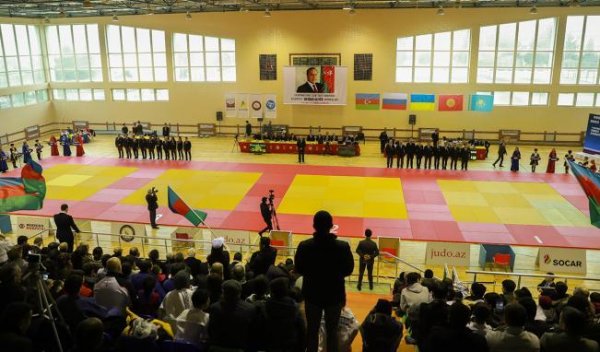 Sumqayıtda 500-dən çox idmançı qalib adı uğrunda mübarizə aparıb - FOTO