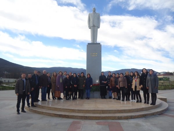 Sumqayıtın mədəniyyət müəssisələrində anım tədbirləri keçirilib - FOTOLAR Sumqayıtın mədəniyyət müəssisələrində anım tədbirləri keçirilib - FOTOLAR