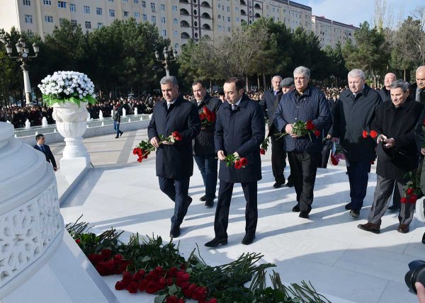 Sumqayıtda anım mərasimi keçirilib - FOTOLAR