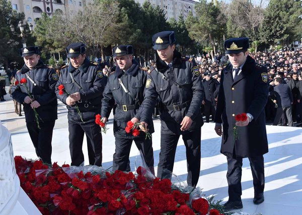 Sumqayıtda anım mərasimi keçirilib - FOTOLAR