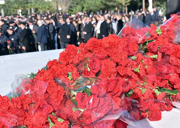 Sumqayıtda anım mərasimi keçirilib - FOTOLAR