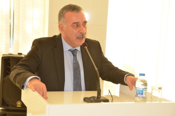 “Havay tətilləri, yaxud Brejnev sağdır” - Sumqayıtda Əyyub Qiyasın 50 illiyinə həsr edilmiş yubiley tədbiri olub (FOTOLAR)