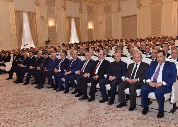 Sumqayıtda ağsaqallar hesabat verdi -FOTOLAR