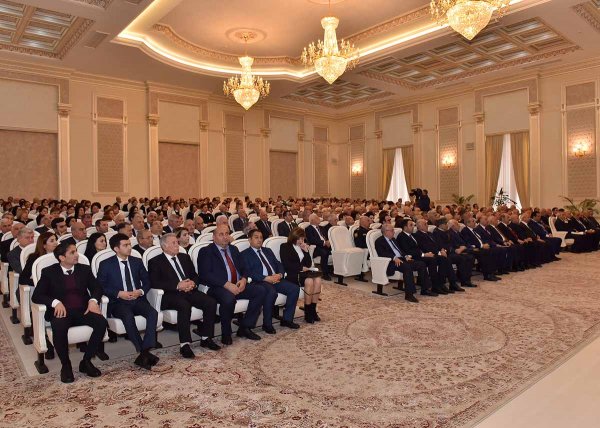 Sumqayıtda ağsaqallar hesabat verdi -FOTOLAR