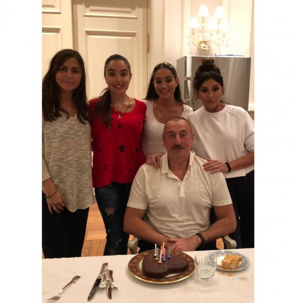 İlham Əliyev ad gününü belə qeyd etdi - FOTOLAR