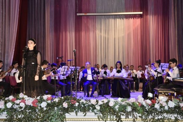 Qasım Əliyevin əmək fəaliyyətinin 50 illiyi qeyd olunub - FOTOLAR
