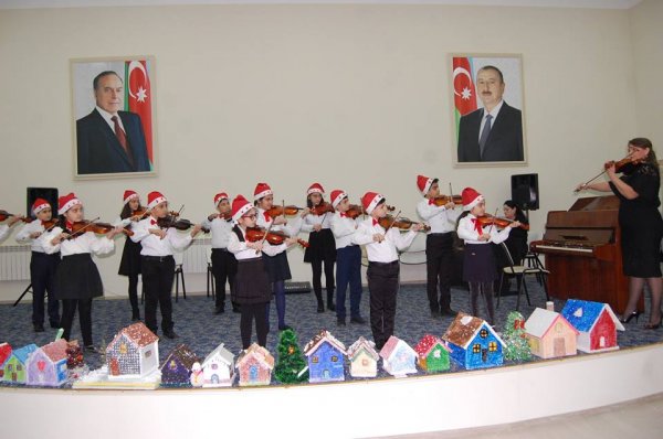 Sumqayıtda bayram tədbirləri davam edir - FOTOLAR Sumqayıtda bayram tədbirləri davam edir - FOTOLAR