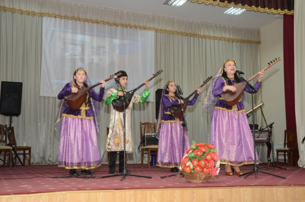 Sumqayıt Regional Mədəniyyət idarəsinin tabe müəssisələrində silsilə tədbirlər keçirilib - FOTOLAR Sumqayıt Regional Mədəniyyət idarəsinin tabe müəssisələrində silsilə tədbirlər keçirilib - FOTOLAR