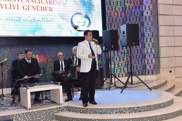 Sumqayıtda ümumşəhər bayram tədbiri keçirilib - FOTOLAR