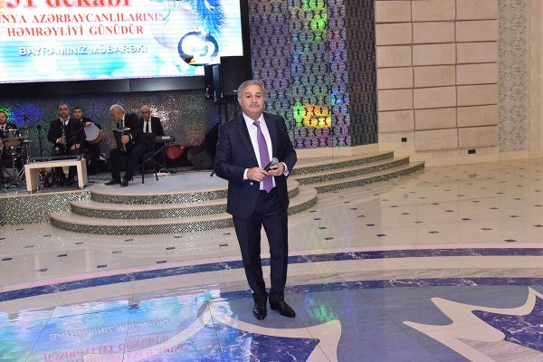 Sumqayıtda ümumşəhər bayram tədbiri keçirilib - FOTOLAR