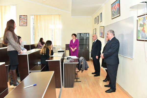 SDU-da payız semestrinin imtahan sessiyası öz işinə başlayıb - FOTO