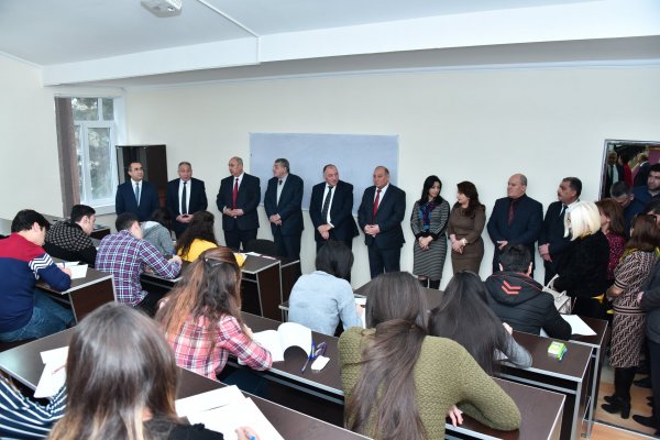 Sumqayıt Dövlət Universitetində  imtahanların gedişatı yoxlanıldı- FOTOLAR
