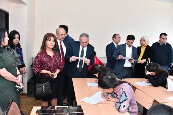 Sumqayıt Dövlət Universitetində  imtahanların gedişatı yoxlanıldı- FOTOLAR