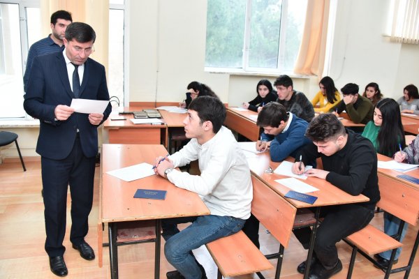 Sumqayıt Dövlət Universitetində  imtahanların gedişatı yoxlanıldı- FOTOLAR