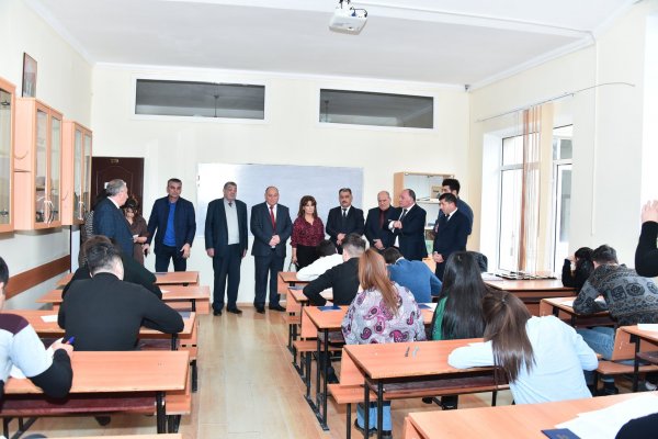 Sumqayıt Dövlət Universitetində  imtahanların gedişatı yoxlanıldı- FOTOLAR